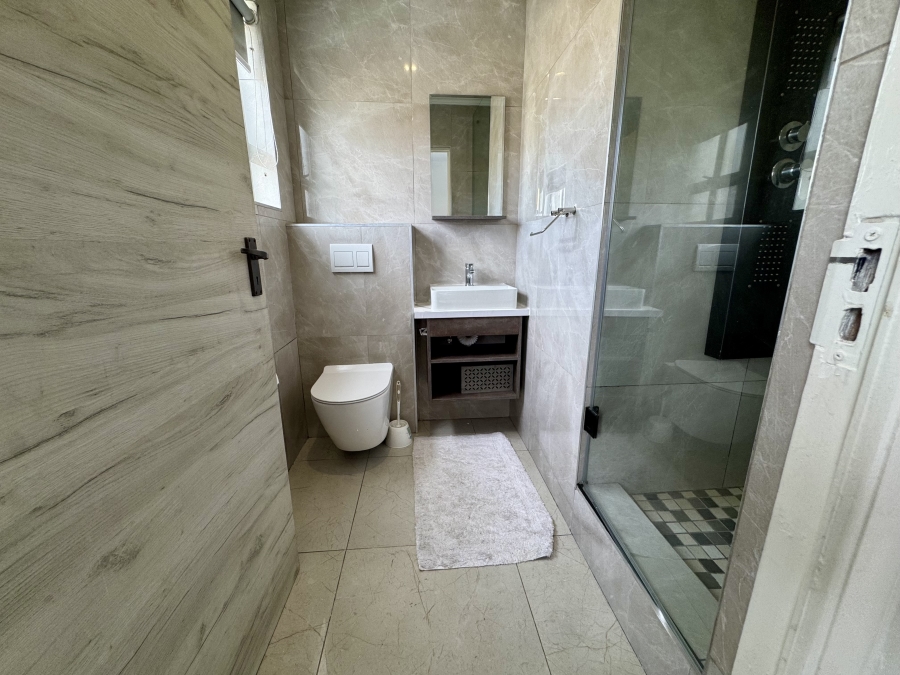 To Let 2 Bedroom Property for Rent in Parklands Western Cape